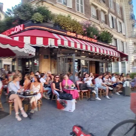 1 Mins Gare Montpatnasse ,close To Eiffel Tour And Louvre Meusm,amusing Place Appartamento