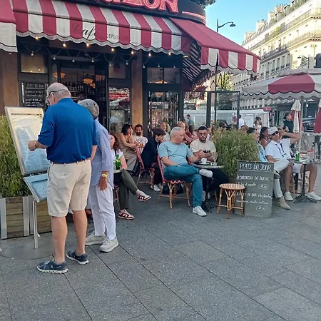 Appartamento 1 Mins Gare Montpatnasse ,close To Eiffel Tour And Louvre Meusm,amusing Place