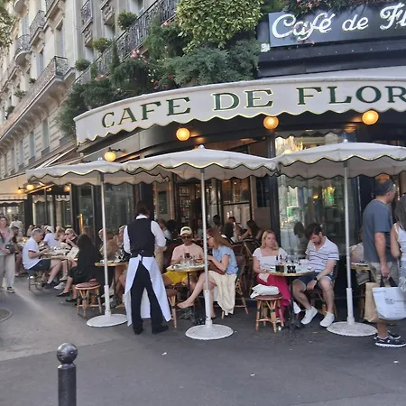 1 Mins Gare Montpatnasse ,close To Eiffel Tour And Louvre Meusm,amusing Place Parigi